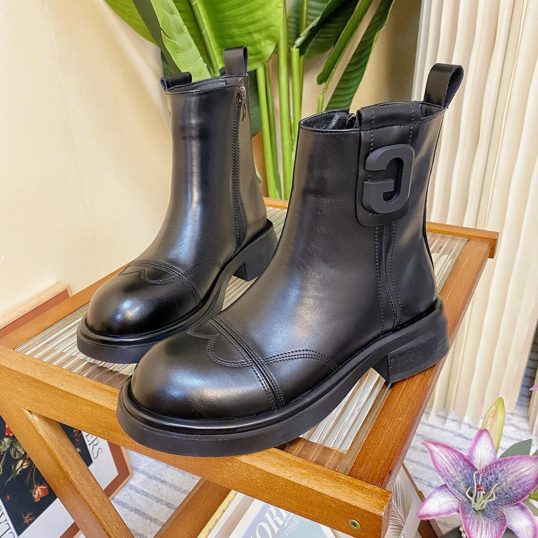 Montagut/梦特娇拉链中筒低跟英伦马丁靴英伦风圆头女鞋5313726