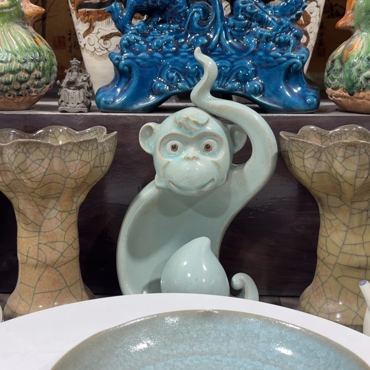 手工制作陶瓷摆件