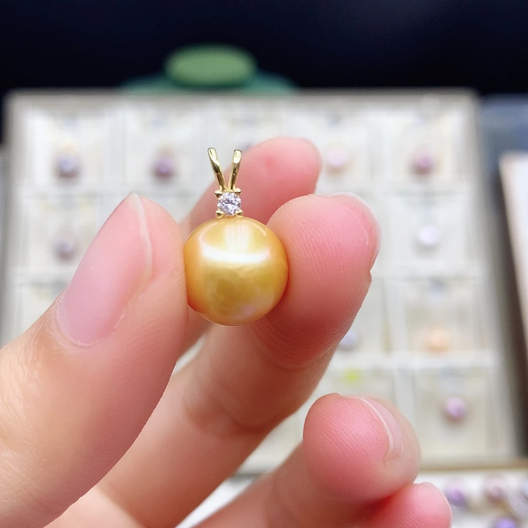 淡水珍珠颈饰合金