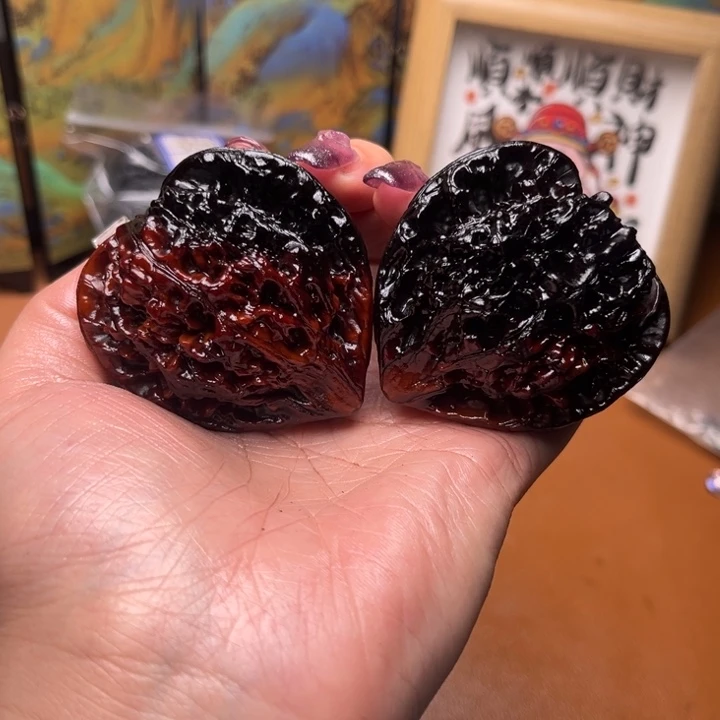 核桃地闷文玩手把件官帽 32