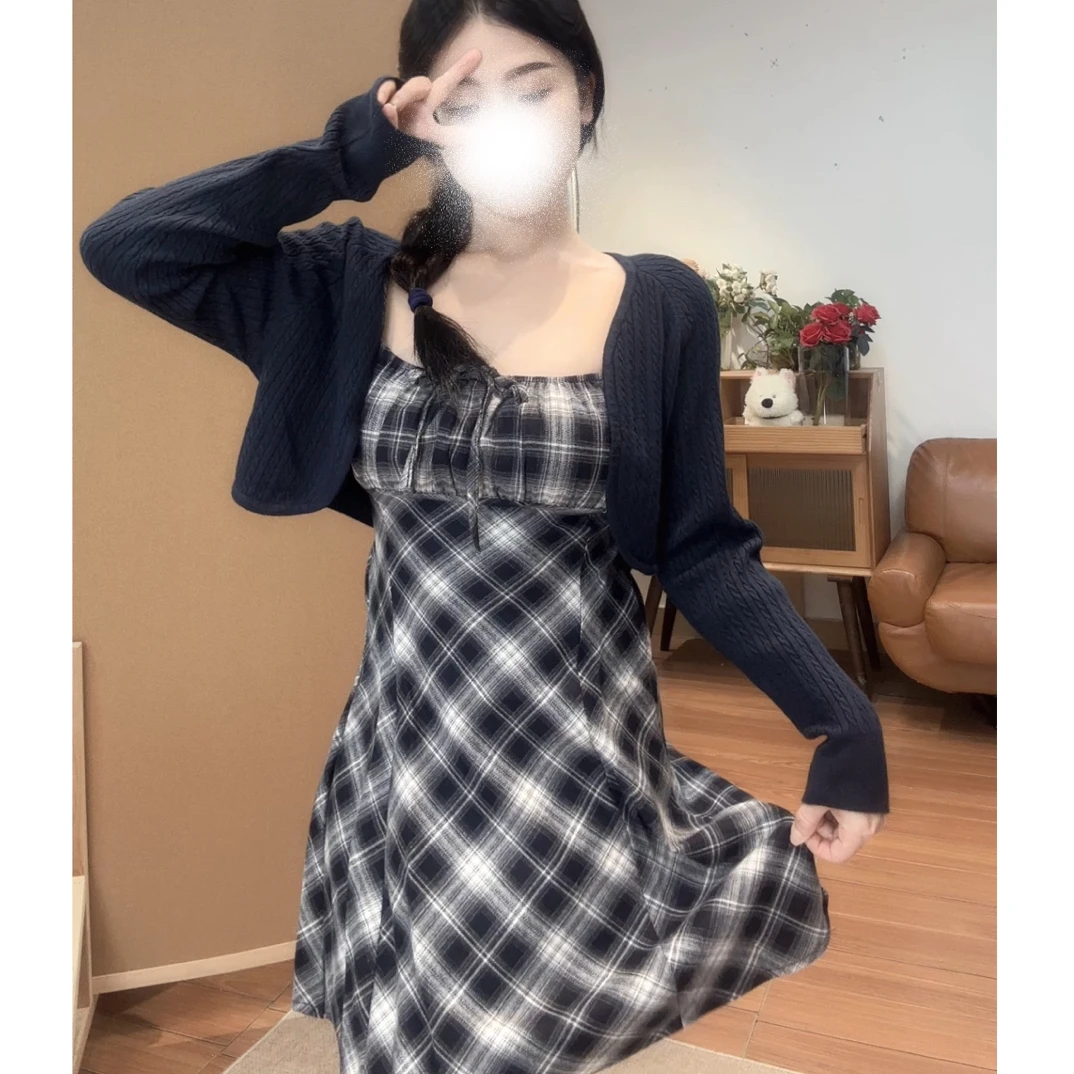 初秋复古格子收腰吊带裙法式时尚连衣裙9112