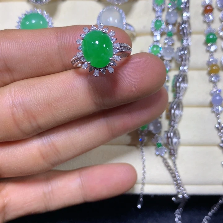 翡翠未镶嵌戒指翡翠戒指