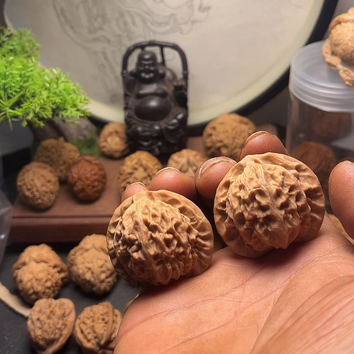 吊坠文玩核桃40宫灯