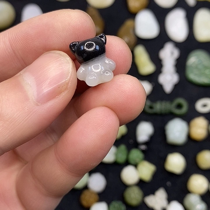 和田玉颈饰未镶嵌火*雪