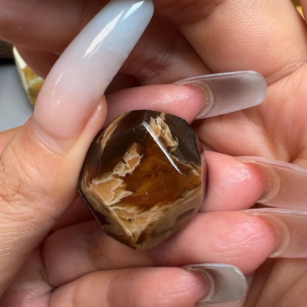 H***I未镶嵌定制琥珀蜜蜡