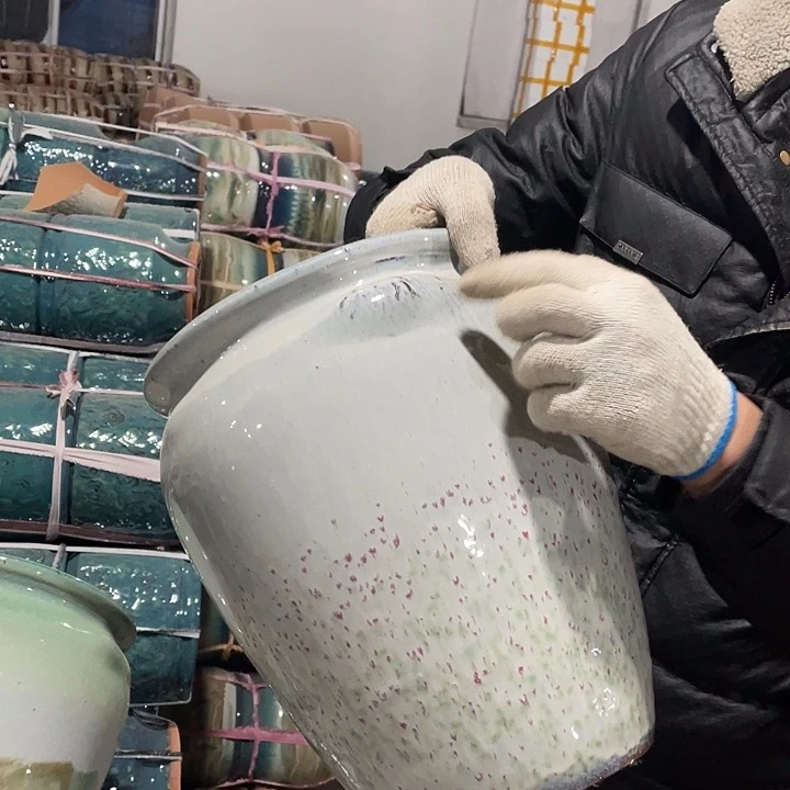 红陶瑕疵25/34一个