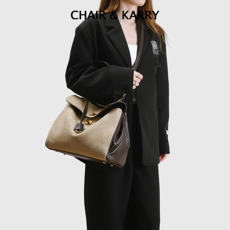 高级感大容量手提托特包女磨砂复古通勤邮差流浪单肩包锁扣斜挎包