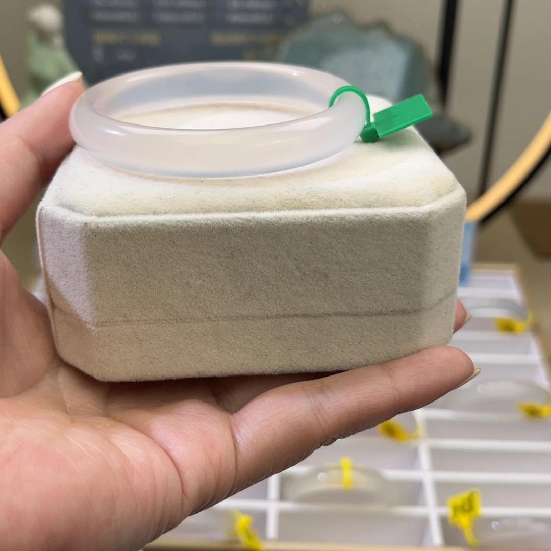 玛瑙/玉髓手镯合金