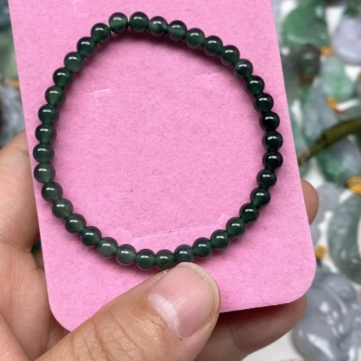 翡翠未镶嵌颈饰11号