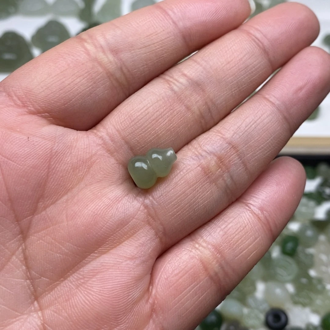 和田玉颈饰未镶嵌T****l