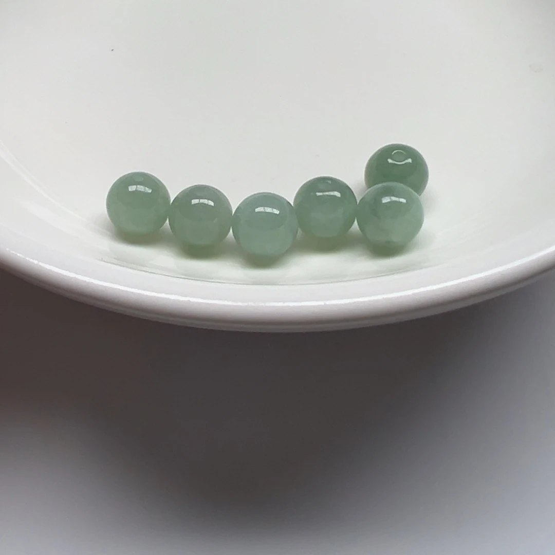 翡翠散珠鱼**泪纯天然缅甸翡翠A货卡7，6颗