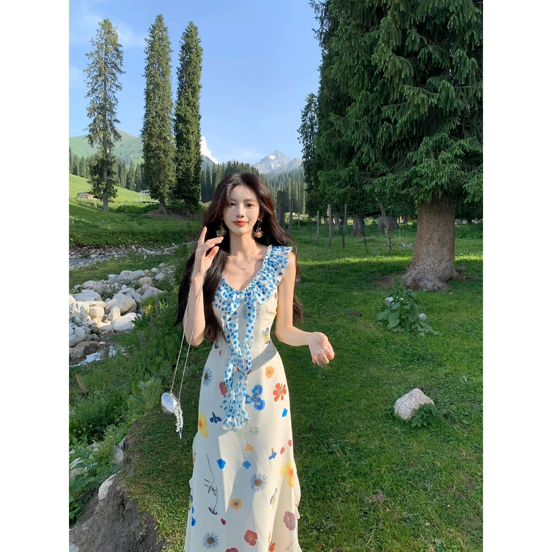杜乐丝花园多巴胺印花韩系甜美减龄v领荷叶边连衣裙气质长裙子夏