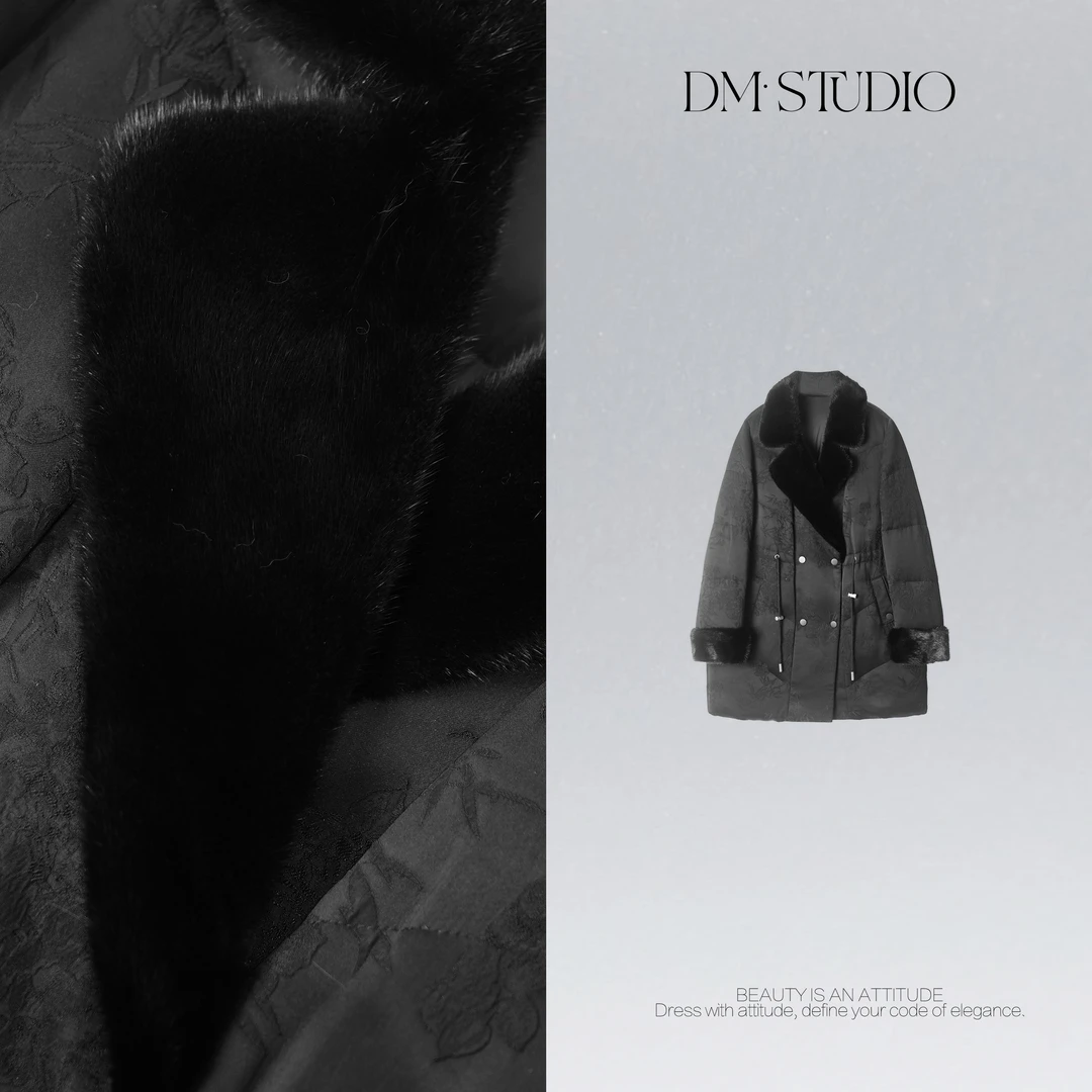 DEDM•STUDIO/新中式静奢感提花水貂毛领90白鹅绒服2506YRF/89382