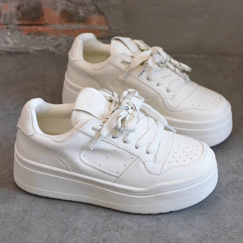 欧洲站女鞋爆款增高厚底小白鞋女2025秋冬新款休闲轻便百搭板鞋潮