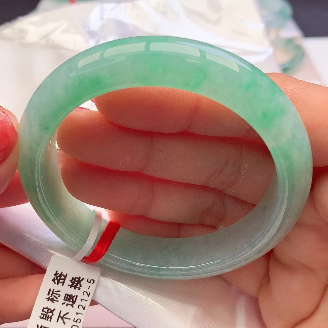 未镶嵌手镯翡翠5657圈口冰甜绿飘阳绿花26号