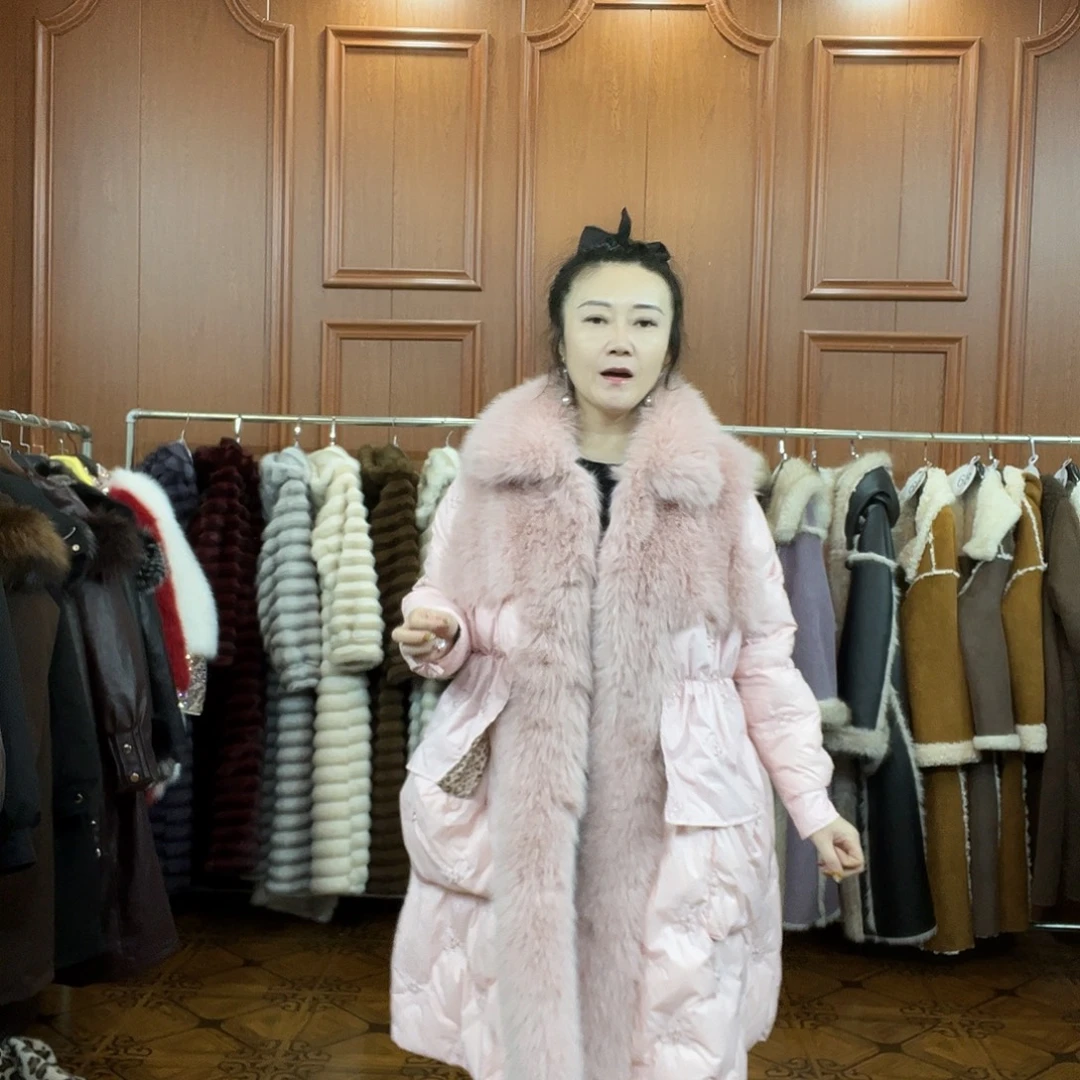 微瑕女装外套搭配