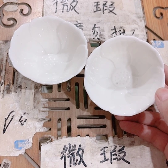 微瑕介意的勿拍，喜欢再下单，谢谢支持