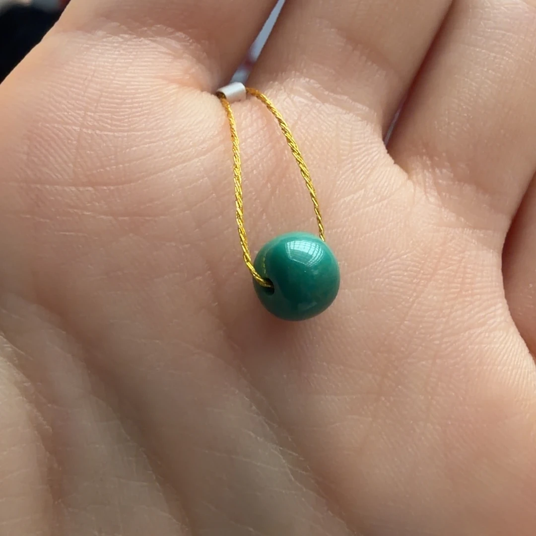 绿松石未镶嵌颈饰