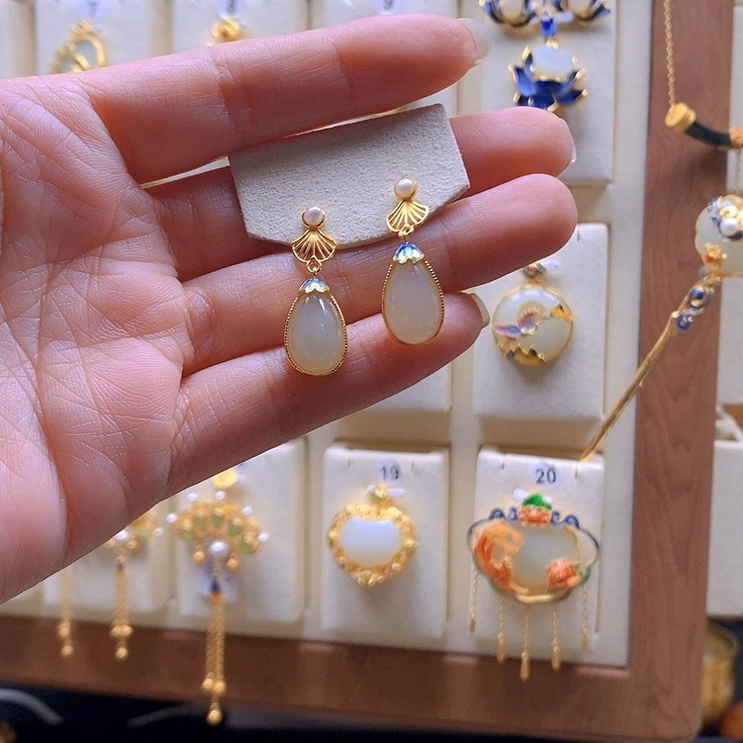 和田玉银S925镶嵌颈饰