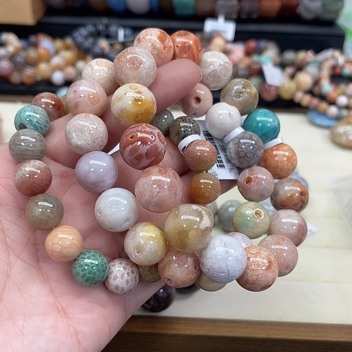 未镶嵌手串硅化珊瑚（珊瑚玉）海*494