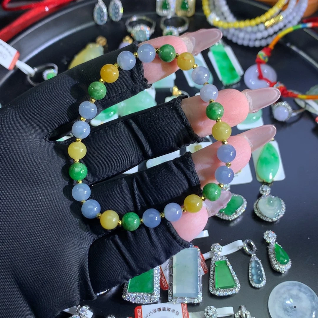 翡翠裸石多宝珠串