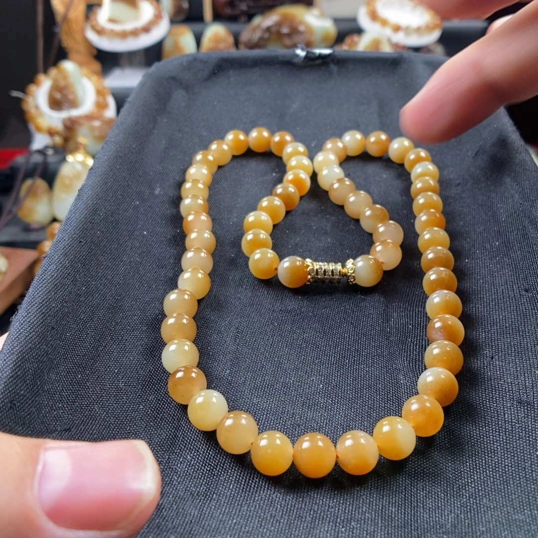 和田玉（糖玉）未镶嵌手链