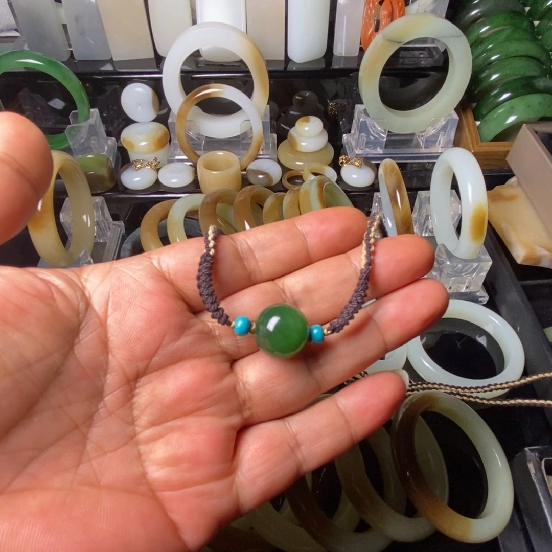 紫***苏和田玉（碧玉）未镶嵌手链