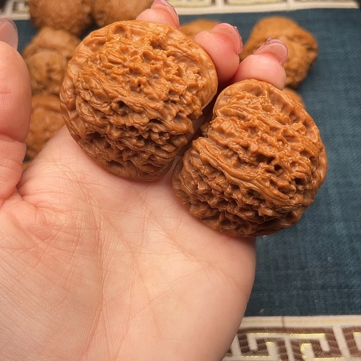 文玩核桃把件全品南疆石44