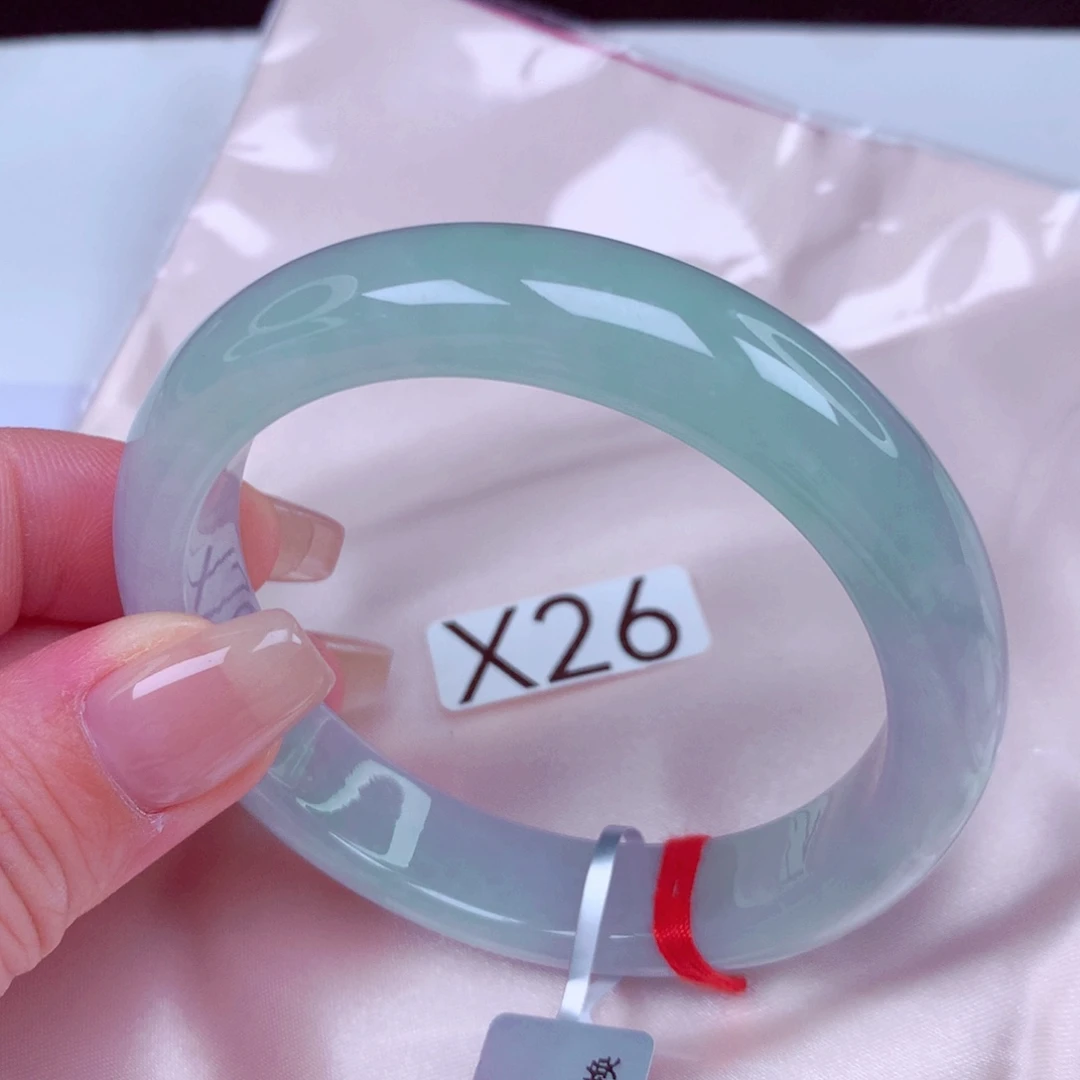 翡翠未镶嵌手镯手镯