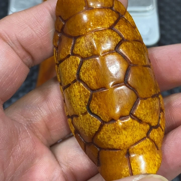 滴血莲花菩提吊坠