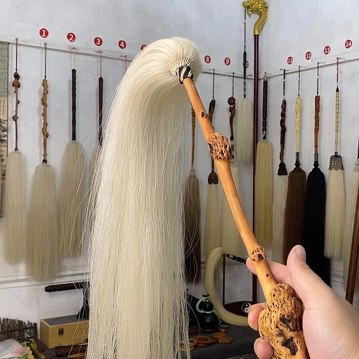 马尾拂尘一物一拍拍