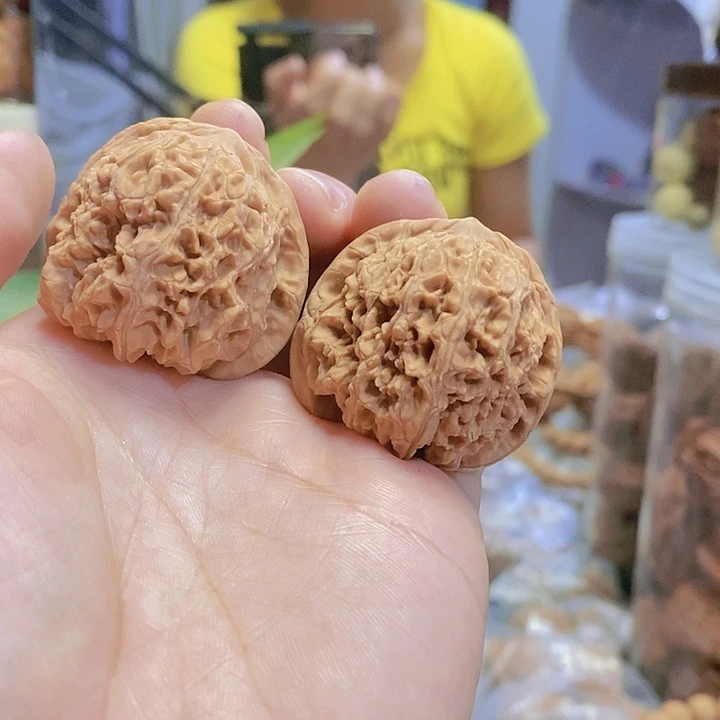 【闪购商品】文玩核桃把件38龙洞峪小众