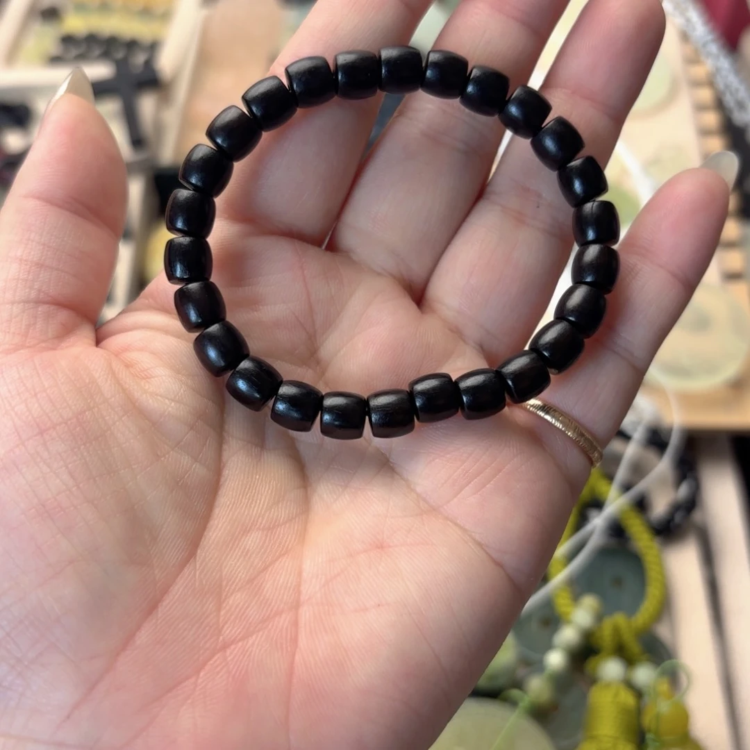 蛇纹石玉合金吊坠