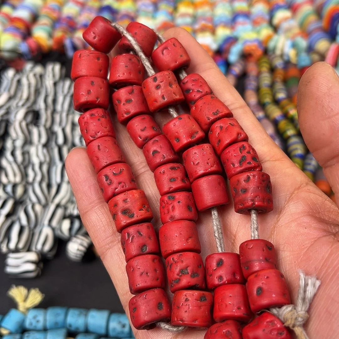 琉璃非金属红色桶珠