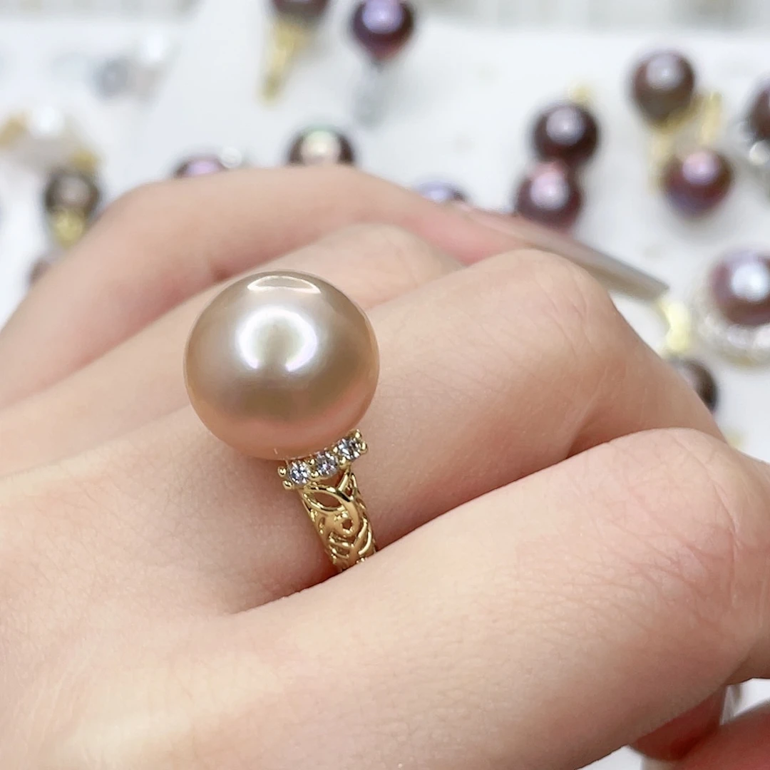 淡水珍珠吊坠(赠链)未镶嵌