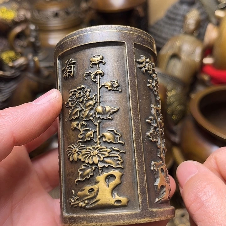 精美铜器批发档口