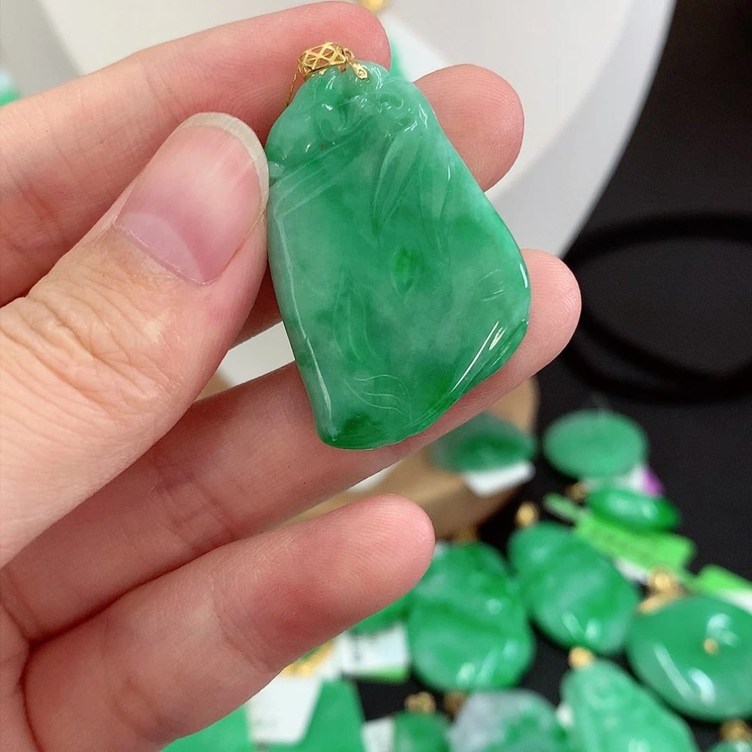 翡翠18K金镶嵌吊坠(不含链)