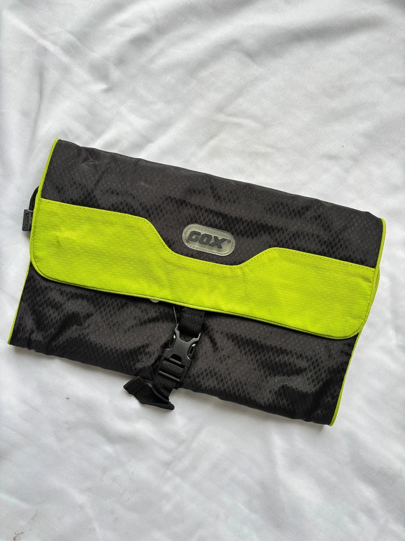 尼龙防水三折洗漱包