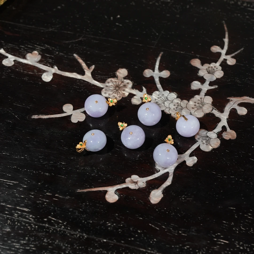 1.8香港王老板-翡翠18k金镶嵌吊坠多样性发一3y814