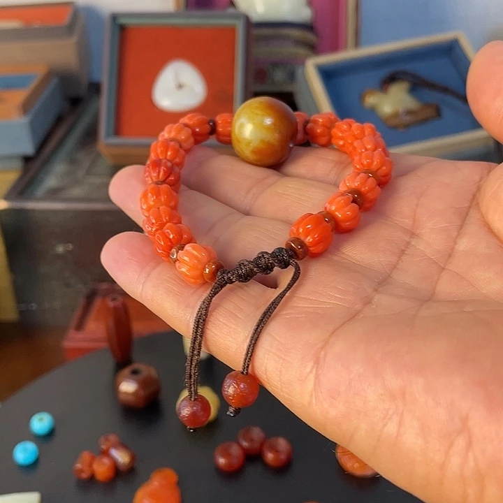 徐***生未镶嵌手链玛瑙/玉髓