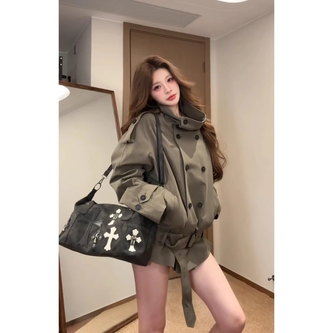 灰绿色复古立领双排扣短款风衣外套女秋季设计感收腰宽松夹克上衣