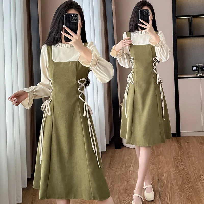 法式复古假两件绿色连衣裙女2025早秋季新款高级感收腰显瘦气质裙