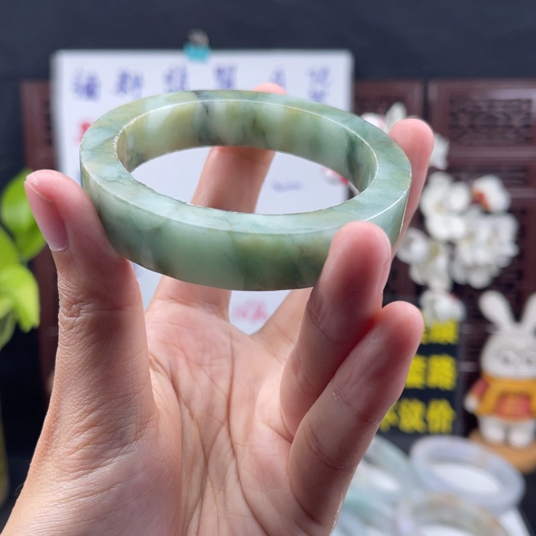 定制翡翠未镶嵌正圈