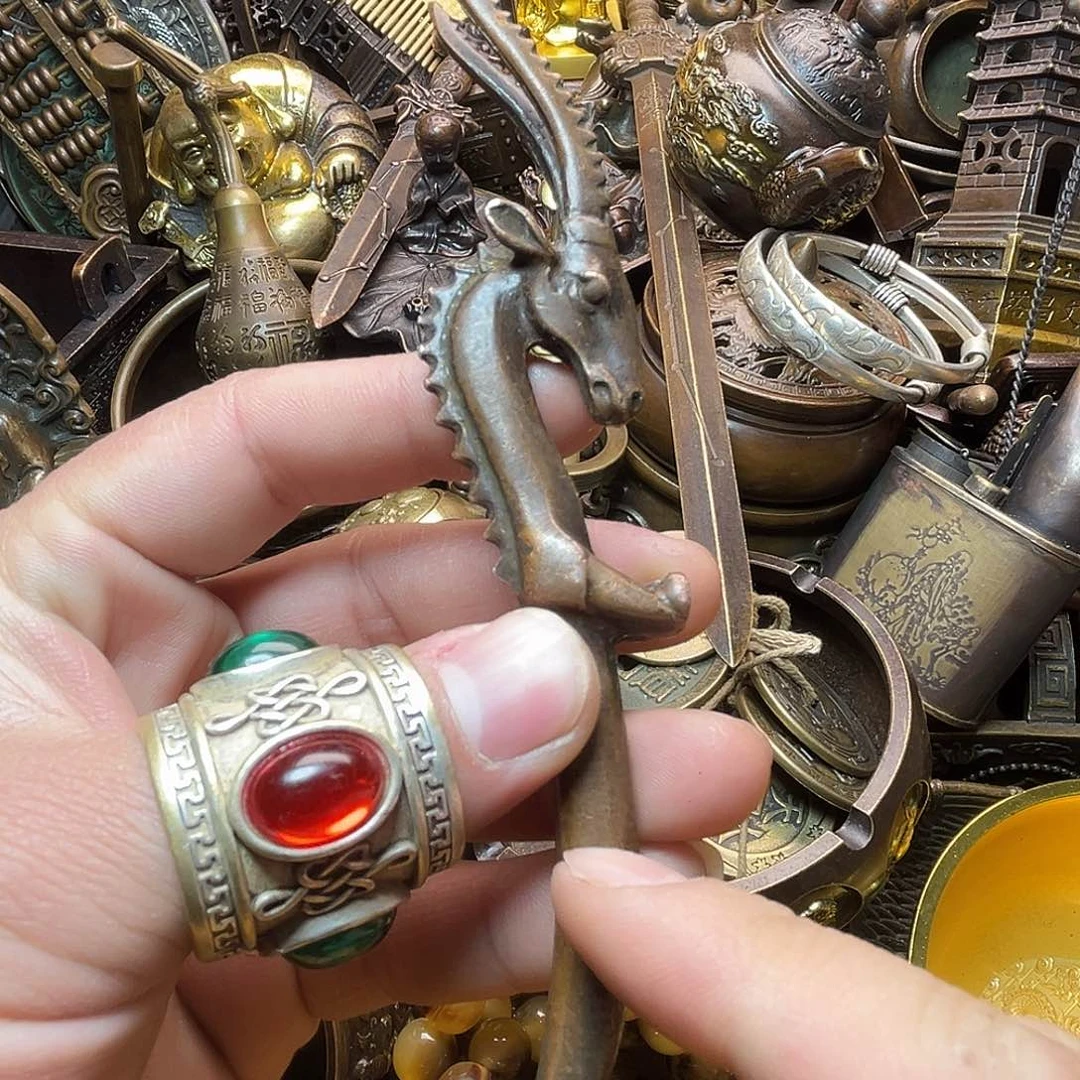 精美铜器收藏品等