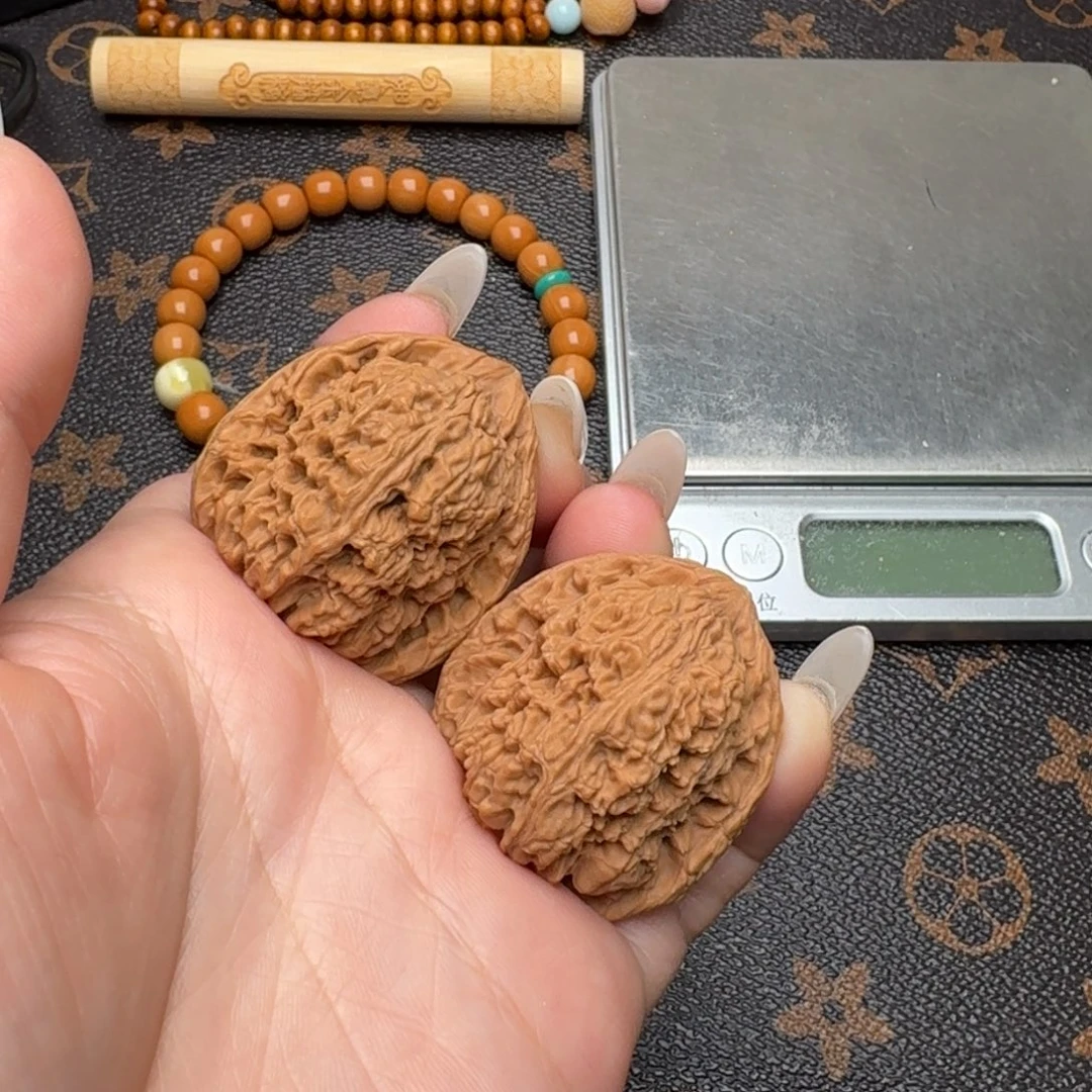 文玩核桃把件35南疆M118