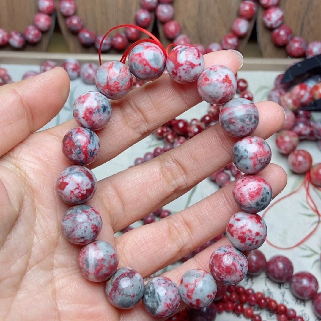 天然辰砂朱砂原石卡12.6