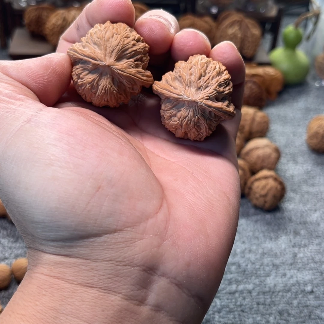 文玩核桃把件磨盘