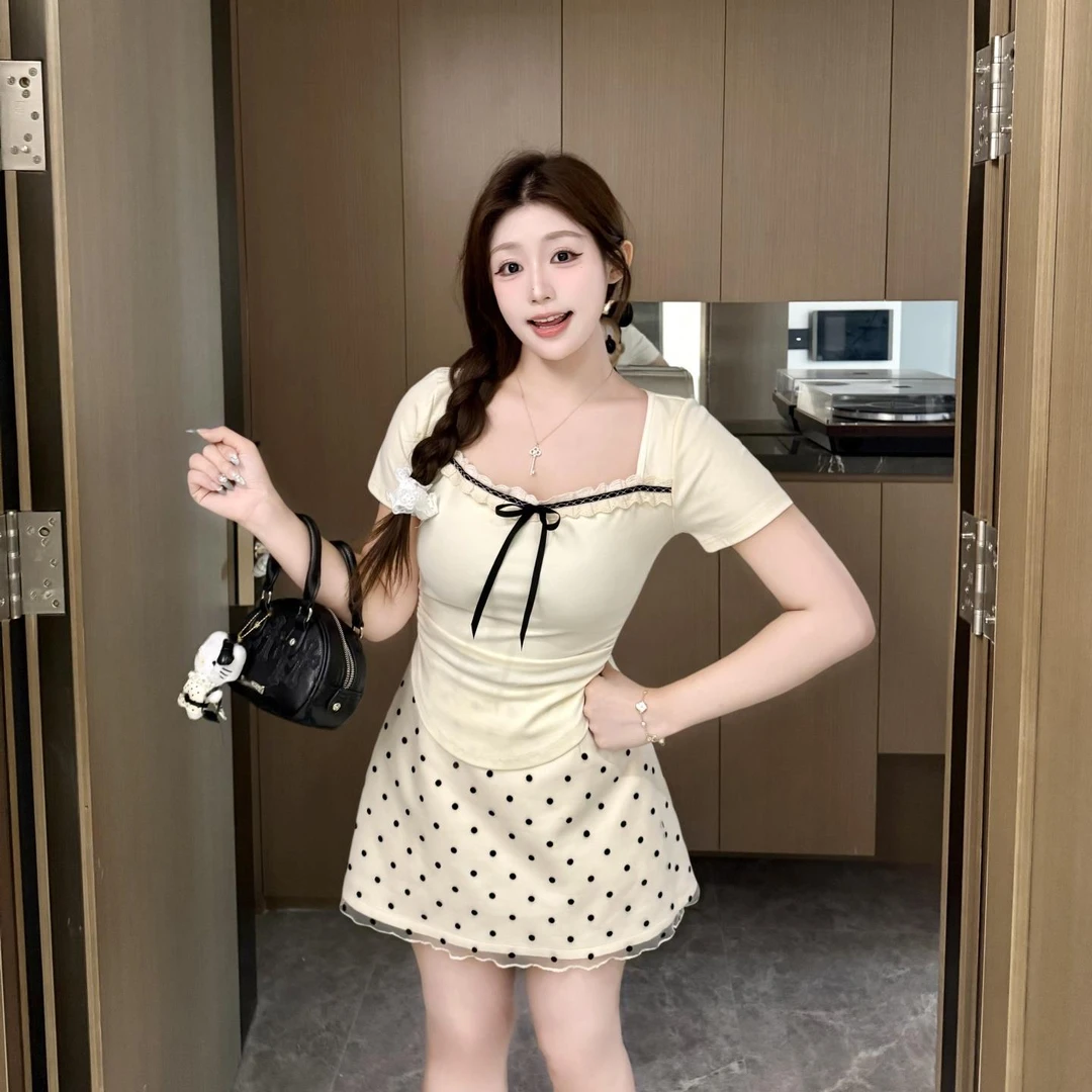 【点点夏日】温与柔杏色套装甜美方领显瘦短款T恤波点半裙两件套