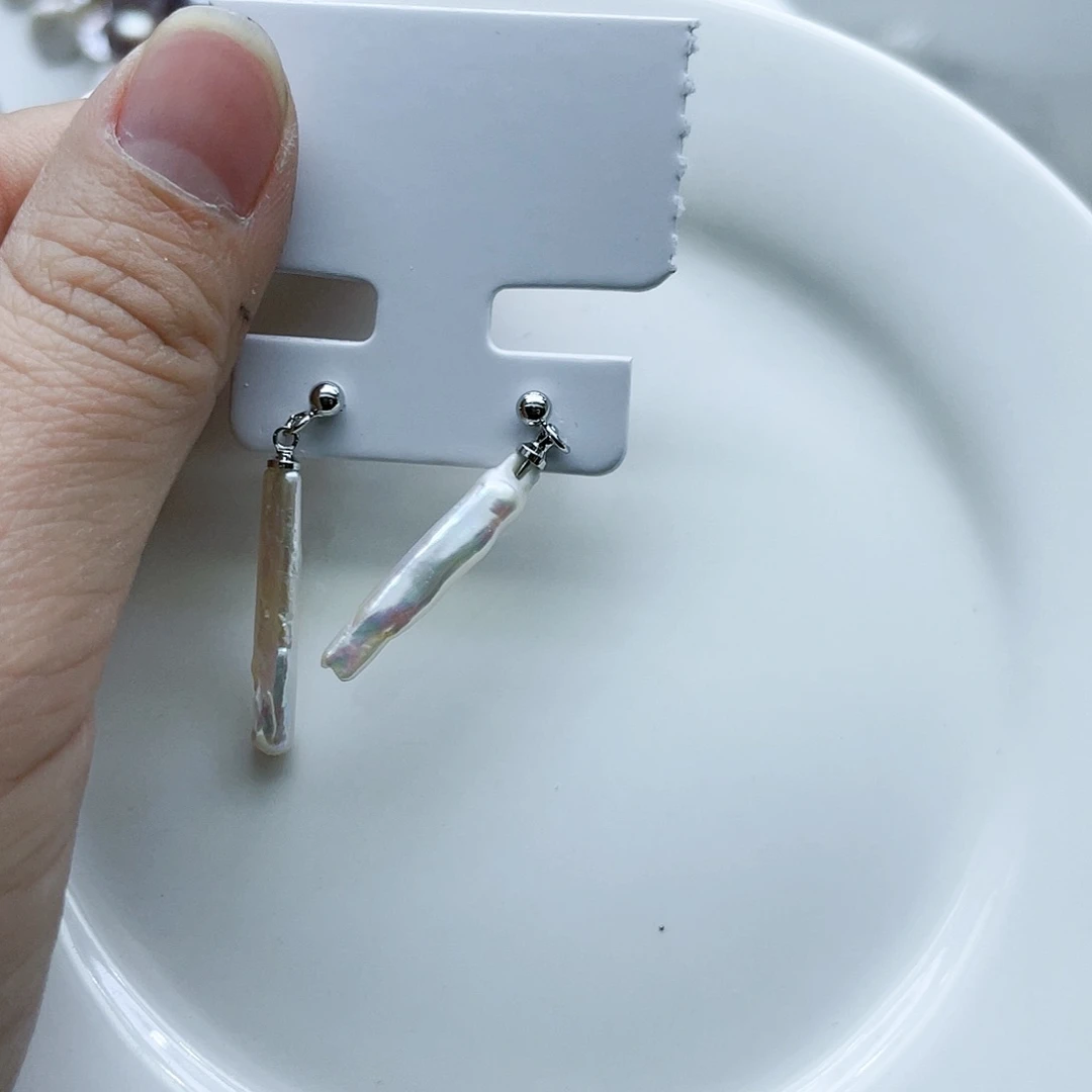 淡水珍珠颈饰钛钢