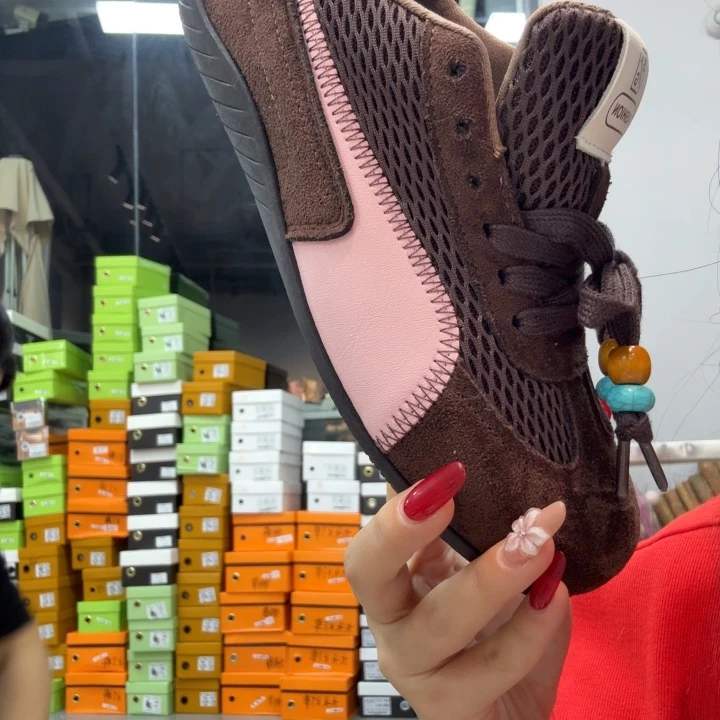 鱼嘴鞋35码小板鞋